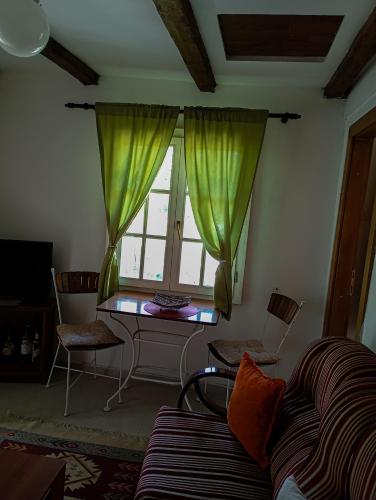 Foto Meadow's Edge - Charming Rustic Escape 5