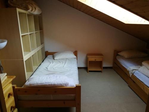 Biches A12 - Duplex proche du centre de Châtel