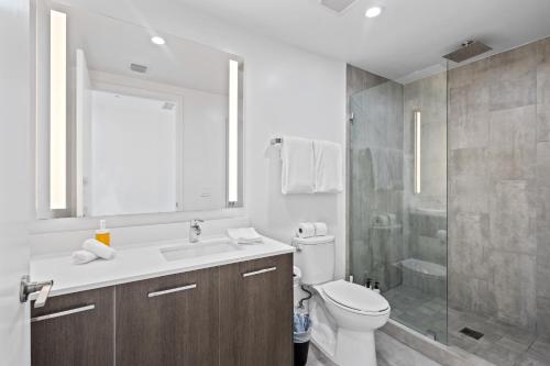 Uma casa de banho em Amazing location in the heart of Miami