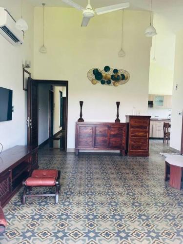TV/Unterhaltungsangebot in der Unterkunft 3bed Field View Terrace Penthouse in Assagao By Masaya Stays