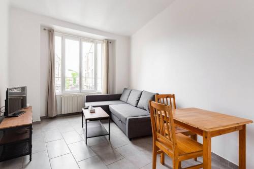 Appartement lumineux et calme proche de PARIS
