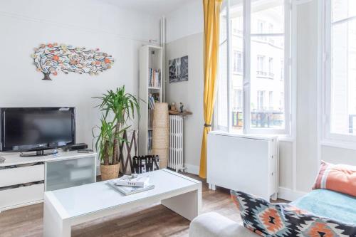 Enchanting Paris Apartment