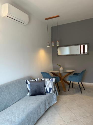 Leone apartments with free parking
