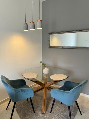 Leone apartments with free parking