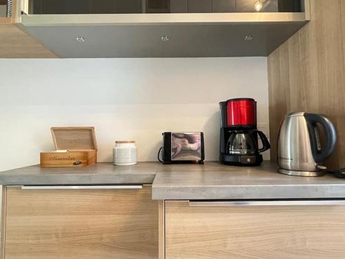 Η κουζίνα ή μικρή κουζίνα στο Spacious Marie apt