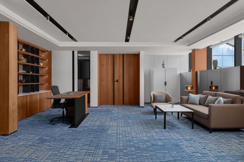 Posezení v ubytování Fairfield by Marriott Cebu Mandaue City