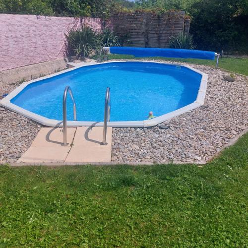 Galeriebild der Unterkunft cabanon provencal en pierre in Riez