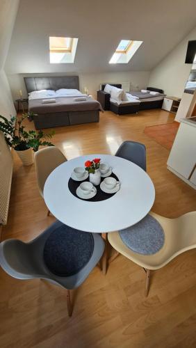 Χώρος καθιστικού στο Apartmány v Zlatej uličke