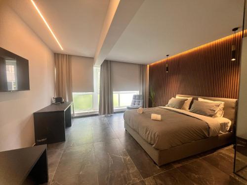Signature Suites - Athens