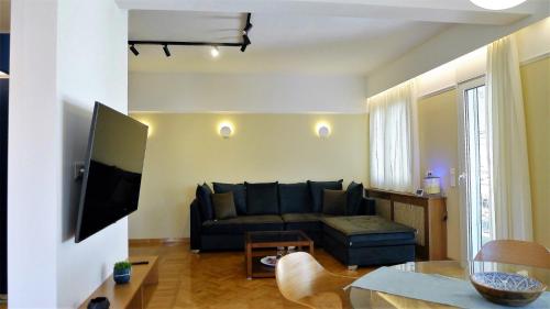 Area tempat duduk di Smart and Elegant home in the centre of Athens