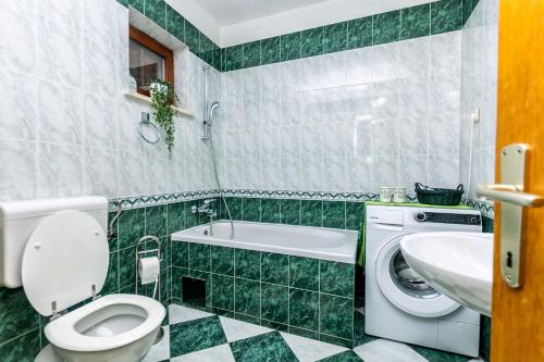 Kúpeľňa v ubytovaní Apartment Leo