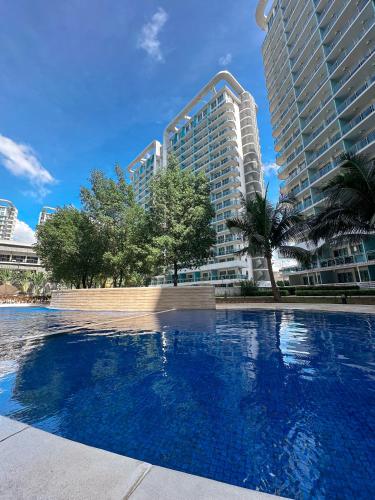 Πισίνα στο ή κοντά στο Corner Hideout - Azure Staycation