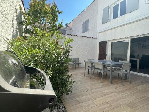 Belle villa T5 pour 8 pers. à La Palmyre – Proche mer, parking, WiFi - FR-1-705-76