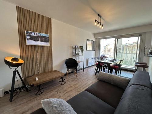 Photo de la galerie de l'établissement Appart T2 pour 4 pers. à Saint-Jean-de-Monts, parking, wifi - FR-1-224C-308, à Saint-Jean-de-Monts