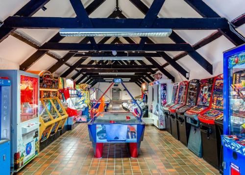 Nuotrauka iš apgyvendinimo įstaigos Amazing Home In Newquay With Indoor Swimming Pool, Wifi And Heated Swimming Pool Niukvėjuje galerijos
