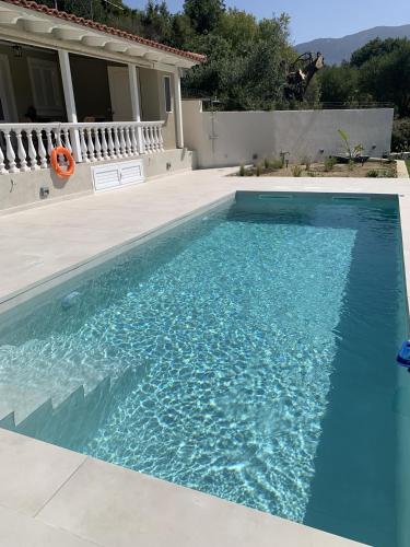 Πισίνα στο ή κοντά στο Green Retreat