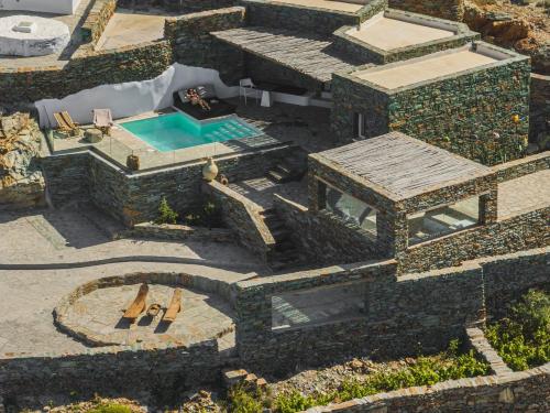 Gallery image of Makarias Traditional Luxury Villas in Ano Meria
