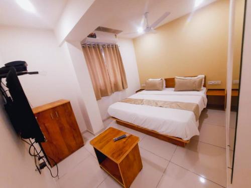 Hotel Nova Safalにあるベッド