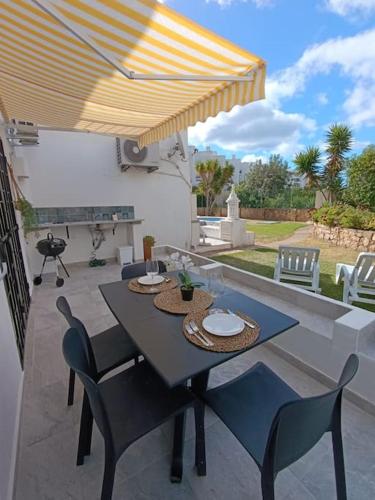 Albufeira - Sun, Pool and Marina View!