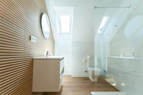 Ένα μπάνιο στο Apartamentos Arillo Playa