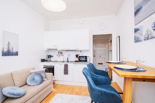 Η κουζίνα ή μικρή κουζίνα στο Elegant Studio in Downtown - Free Wi-Fi