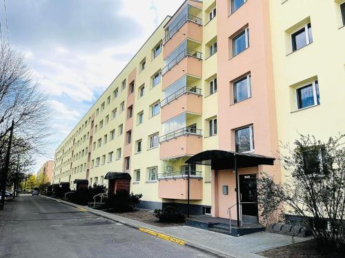 Galería fotográfica de Mai 8 - 2 bedroom apartment with sunny balcony en Pärnu