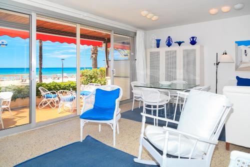 UHC Piscis Apartments