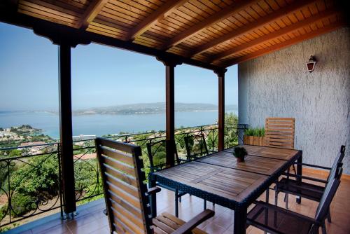 Amazing Sea View Apartment