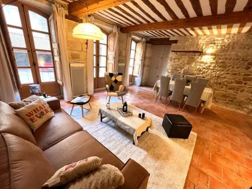 Magnifique appartement 70m2 proche du palais des papes photo 1