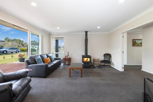 Gallery image of Fabulous in Wharewaka - Wharewaka Holiday Home in Taupo