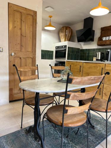 Appartement Lumineux Intra-muros, calme