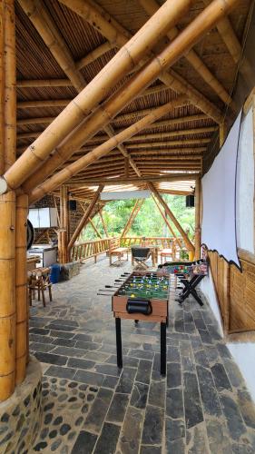 Fotografie z fotogalerie ubytování Colibamboo the Loft habitación privada con jaccuzi v destinaci Pacho