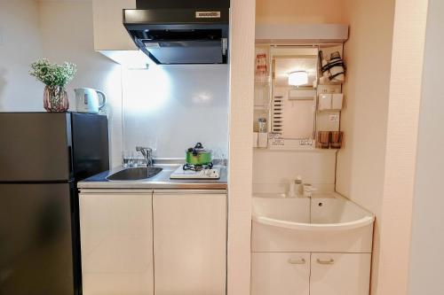 B12池袋中心 三室 交通便利 车站3分钟 3 rooms Ikebukuro center 3 mins to ST Max 8P 直达新宿 涉谷 表参道 池袋 上野 代代木 银座 原宿