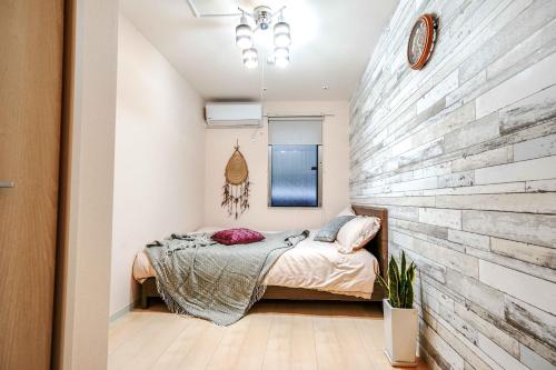 B12池袋中心 三室 交通便利 车站3分钟 3 rooms Ikebukuro center 3 mins to ST Max 8P 直达新宿 涉谷 表参道 池袋 上野 代代木 银座 原宿