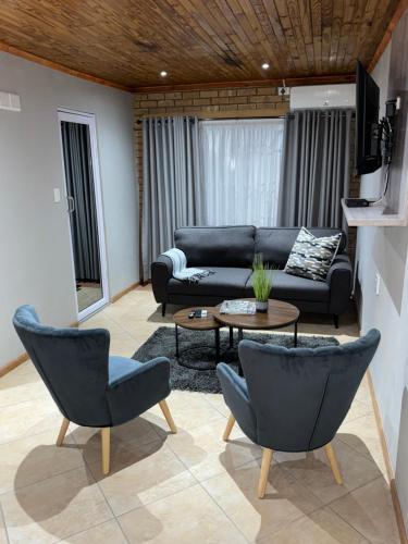 Posezení v ubytování 801 Guesthouse