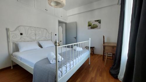 Postel nebo postele na pokoji v ubytování Kampi Apartment