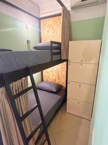 Cama o camas de una habitación en Shkodra Hostel & Day Tours