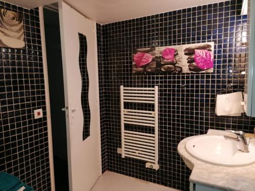 Ένα μπάνιο στο Pitchoun