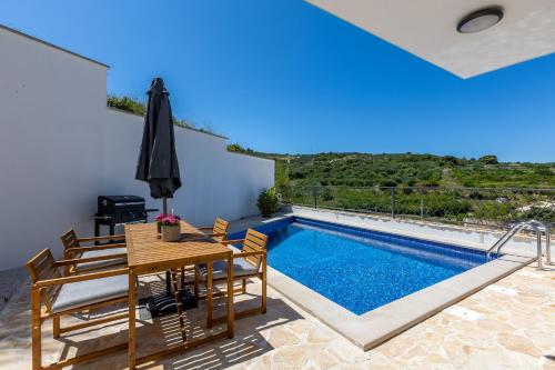 Blue Chill Apartment