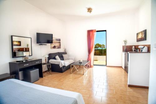 Gallery image of Porto Diakofti in Dhiakofti