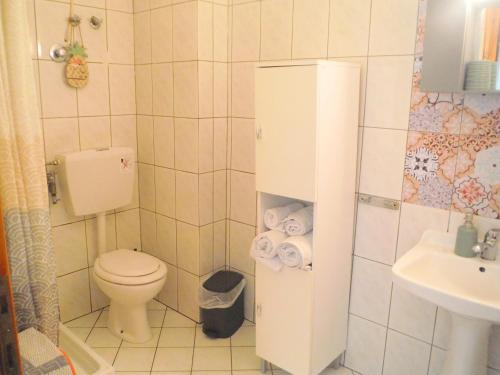 Kúpeľňa v ubytovaní Port Rooms Pet Friendly