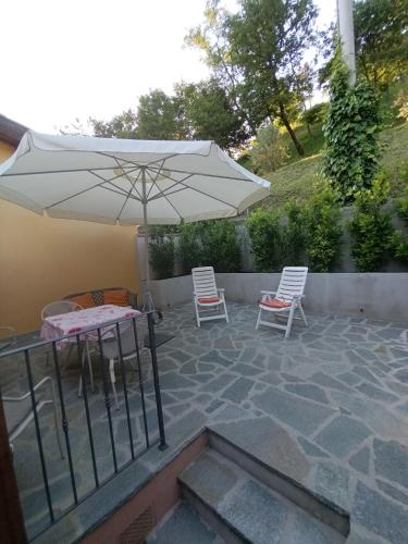 Podere Casalinoにあるバルコニーまたはテラス