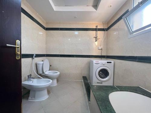 Ένα μπάνιο στο Stay at Luxury Studio Apartment