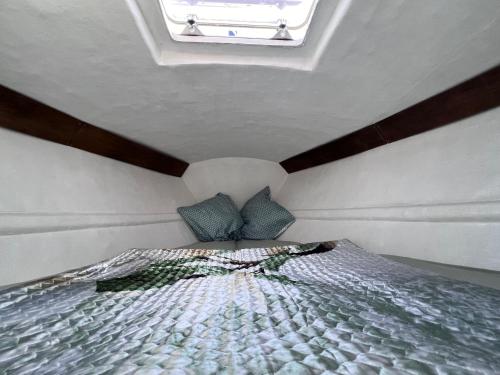 Photo de la galerie de l'établissement Voilier Bateau La Rochelle, à La Rochelle