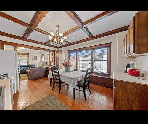Η κουζίνα ή μικρή κουζίνα στο Whole unit for a family to stay