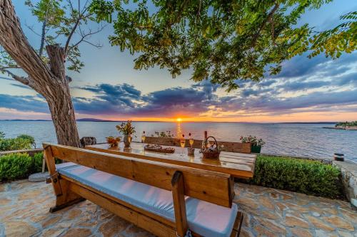 House for rent "Figurica" Lun