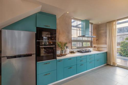 Gallery image of ELIVAAS Snehzy Luxurious 3BHK Villa with a Pvt Pool in Jaipur in Dhānd