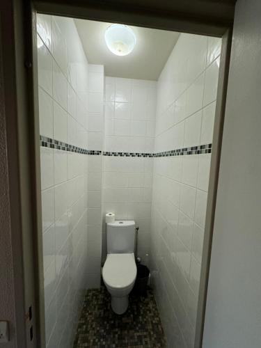 Bilik mandi di Appartement au centre de Valence Studio 5