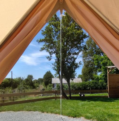 La tente de l'atelier de la Gare