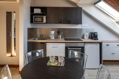 Dapur atau dapur kecil di Smart Appart Le Havre 97